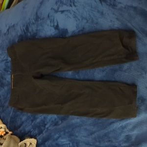 Size 6P ankle length black skinny jeans